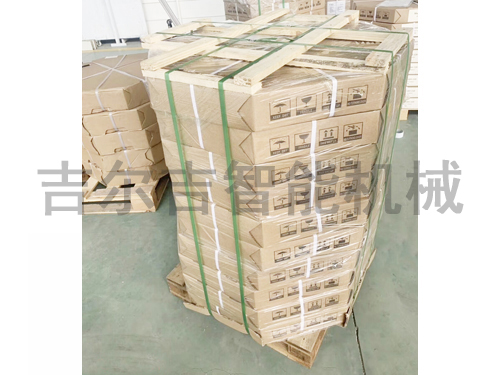 待發貨的刮刀片